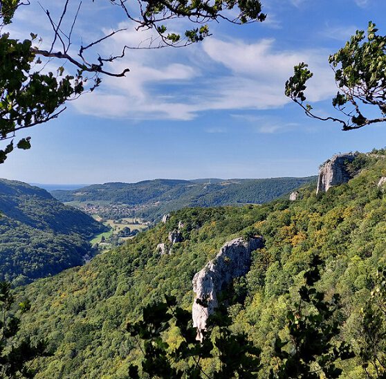 Prachtig uitzicht bij Belvedère du cirque du Fer à Cheval in de Jura