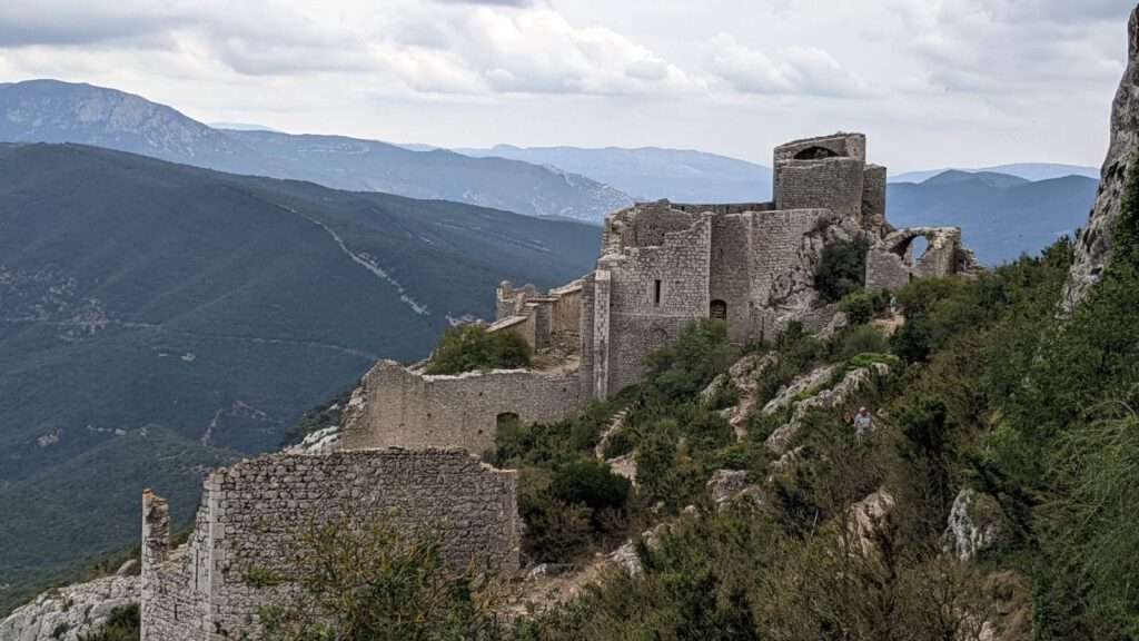 Chateau de Peyrepertuse, ruïne van de Katharen